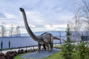 dinosaurusi replike park sarengrad dino krusevac 5407